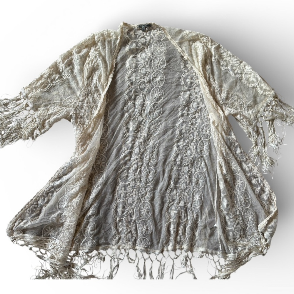 Charlotte Russe Ivory Lace Fringe Sheer Kimono Cardigan Boho Festival Layer